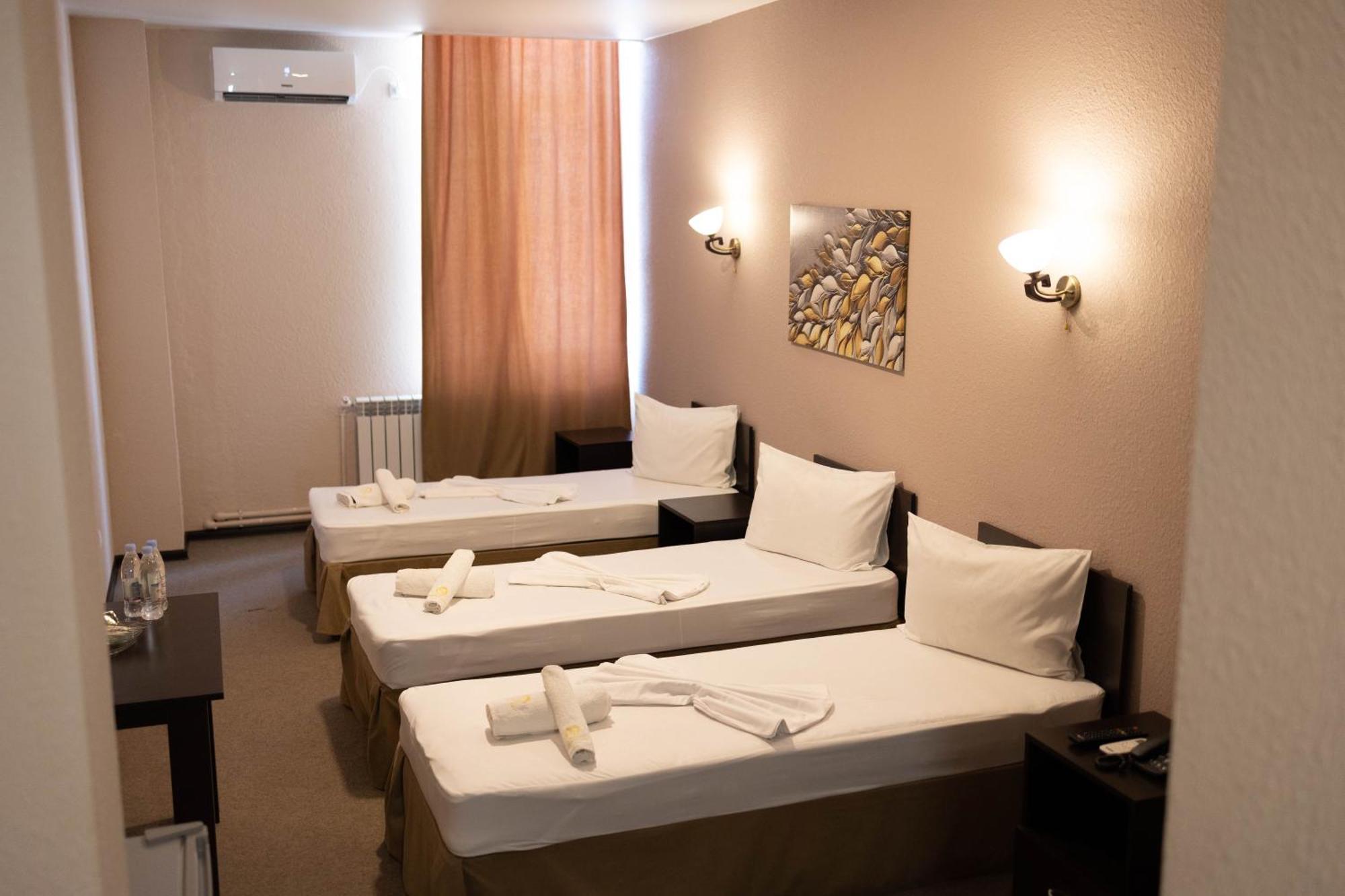 Richmind Hotel Vagharshapat Exterior foto