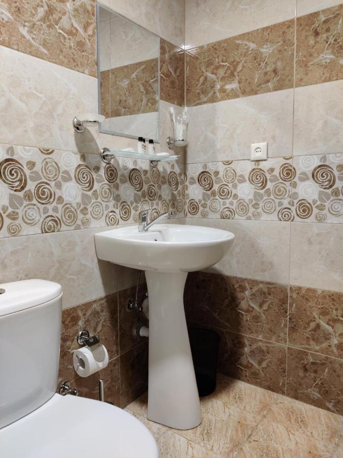 Richmind Hotel Vagharshapat Exterior foto